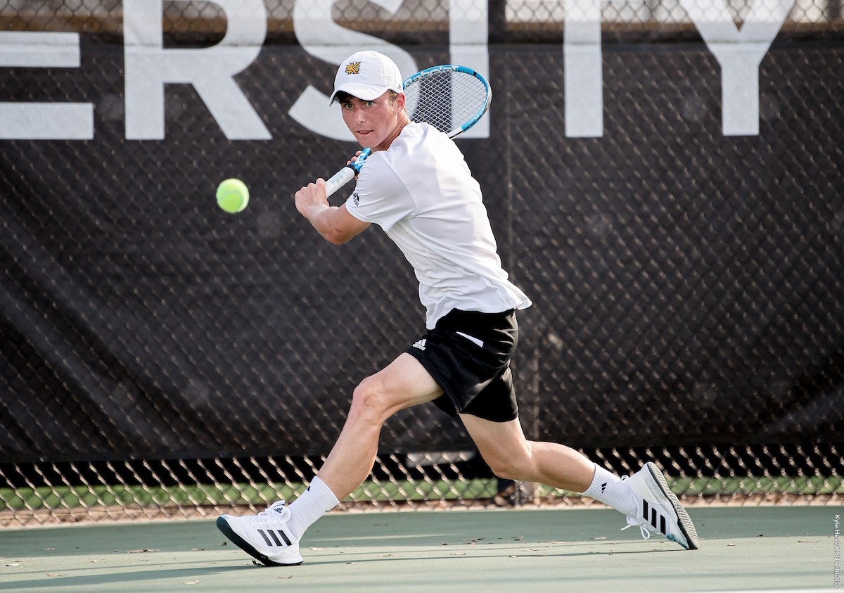 Harvey Conway vs Furman