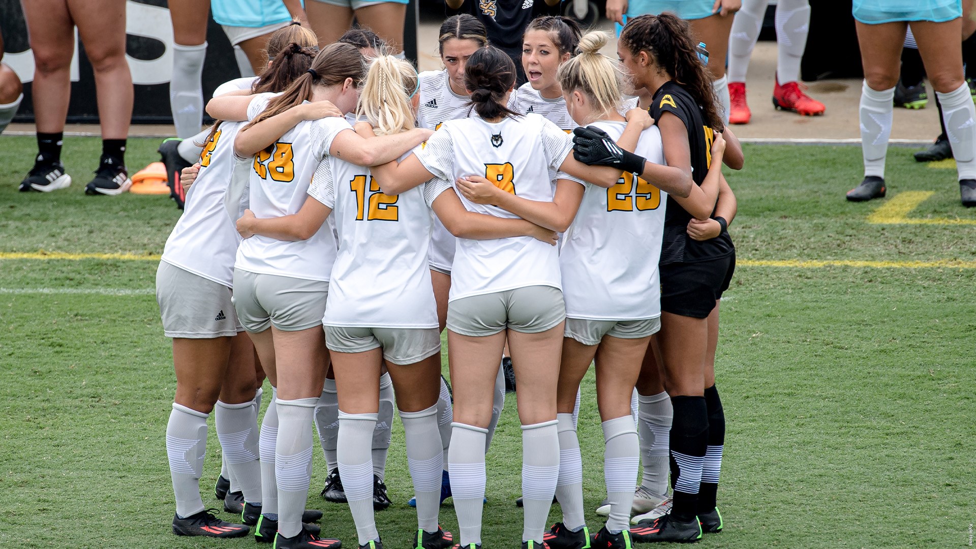 Team Huddle vs Liberty