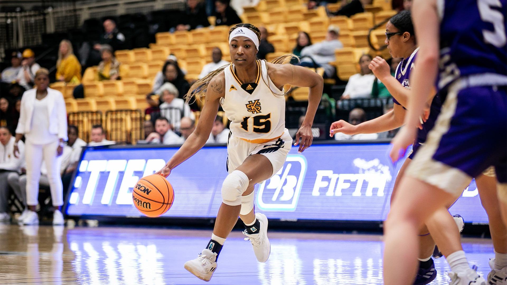 Jah'Che Whitfield vs. UNA