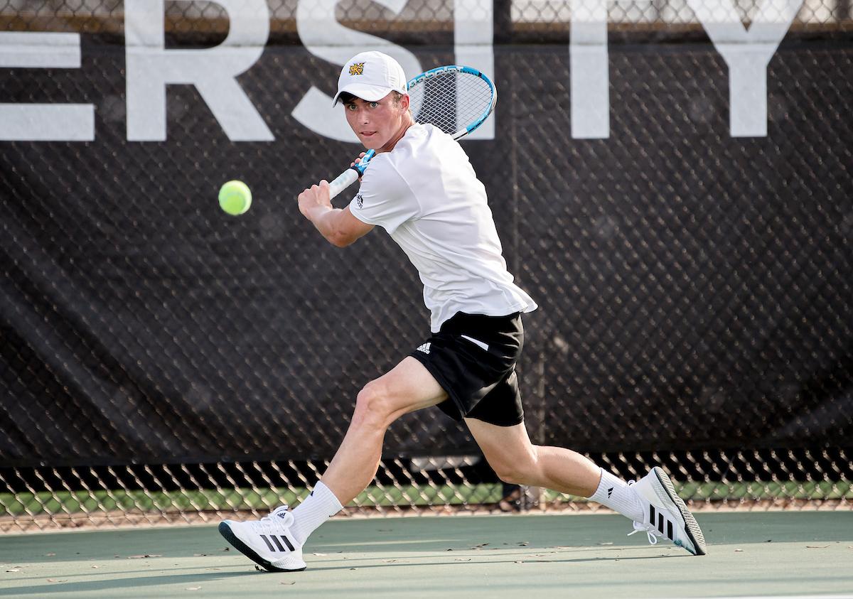 Harvey Conway vs Furman