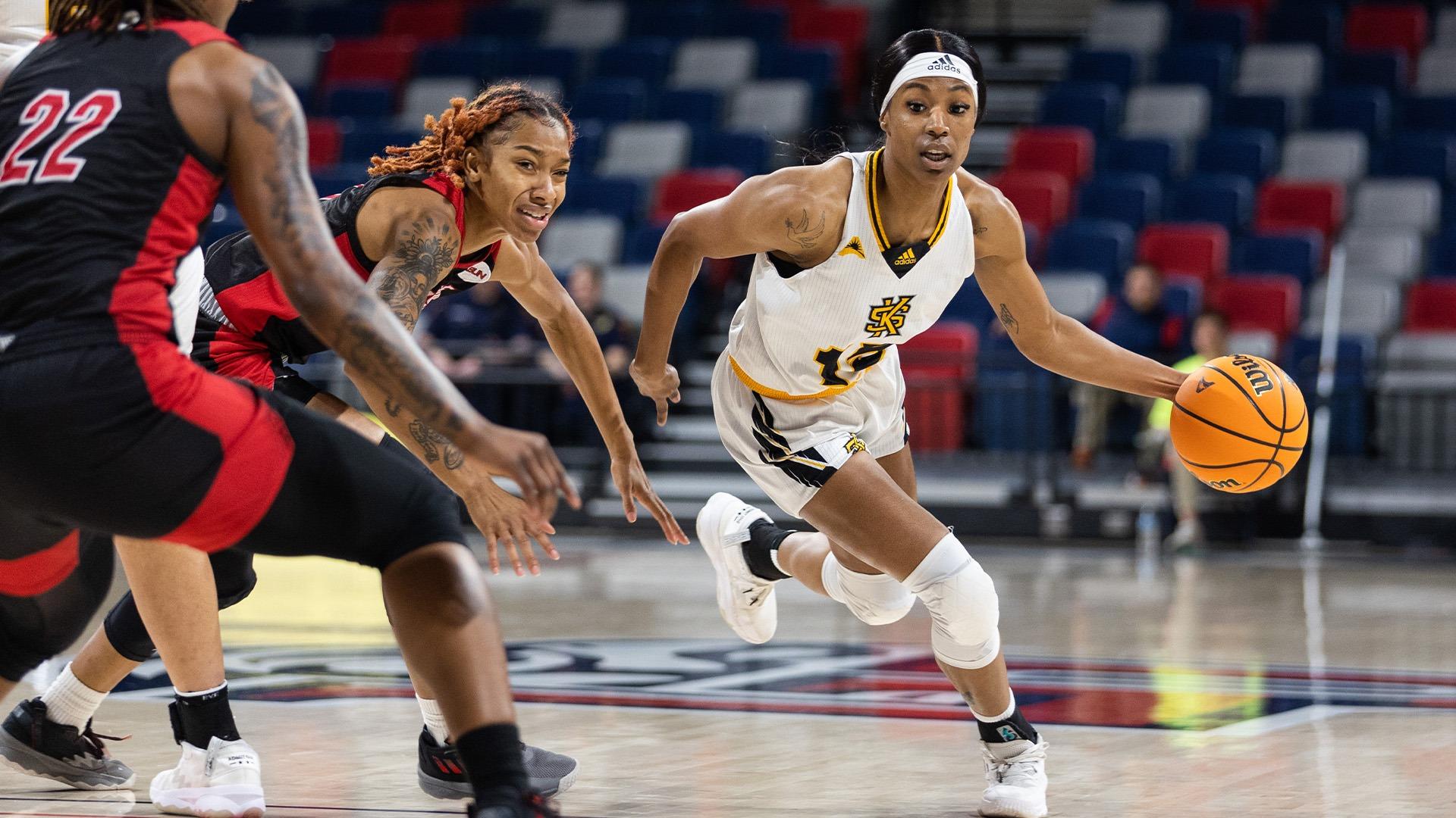 Jah'Che Whitfield vs. Jax State ASUN First Round