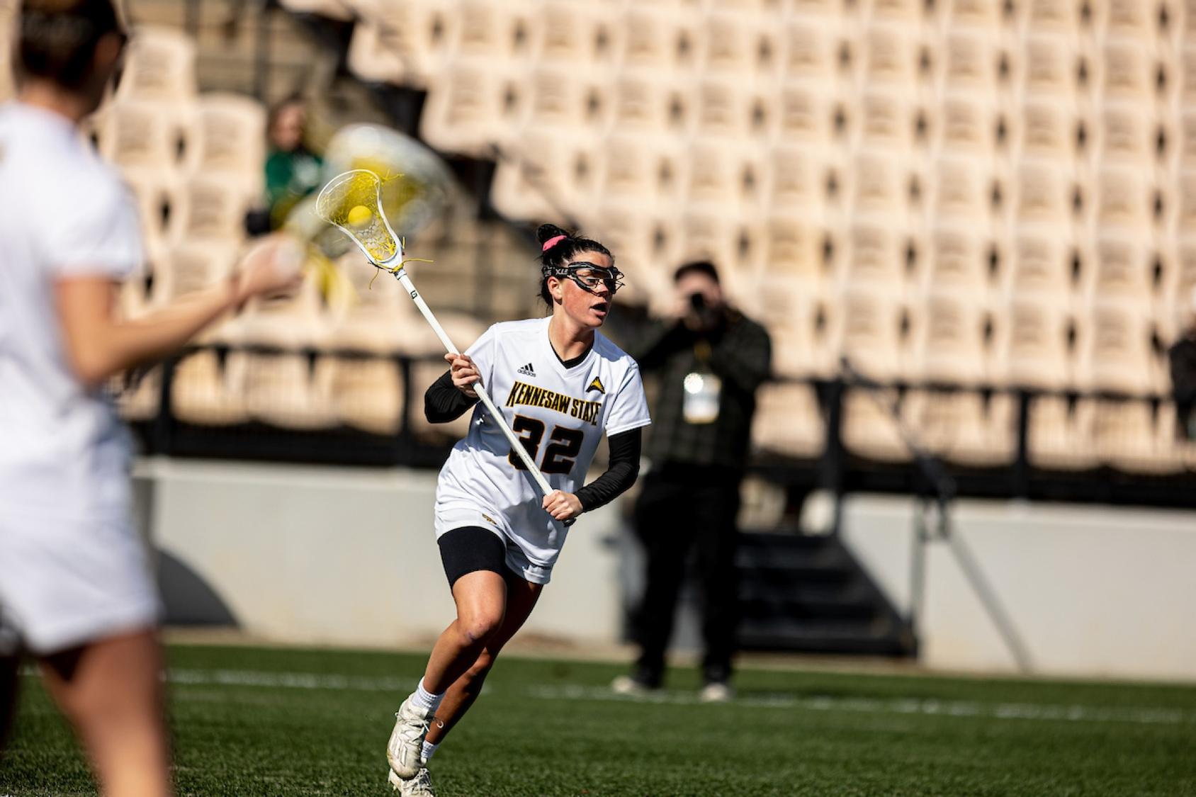 Hannah Barth vs Longwood