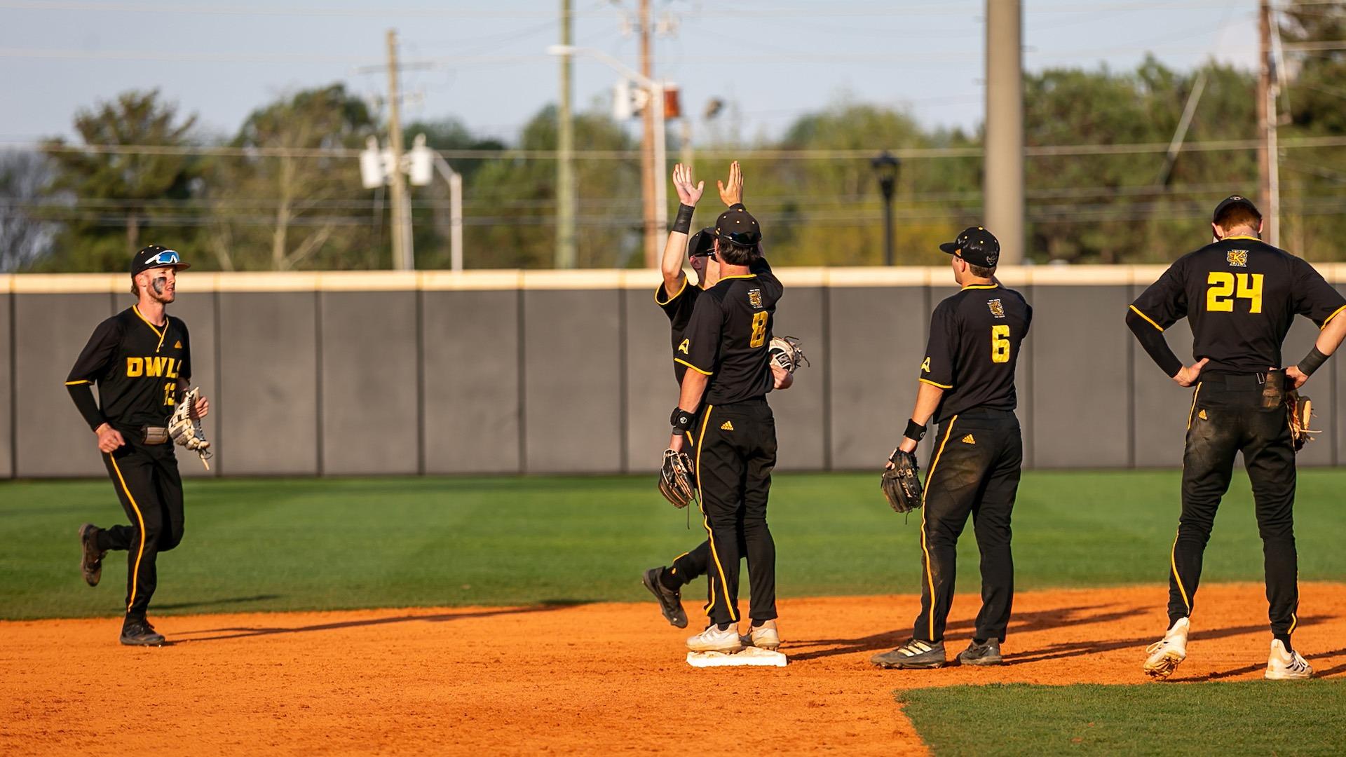 Colina, Richardson, Mimbs, Chirello