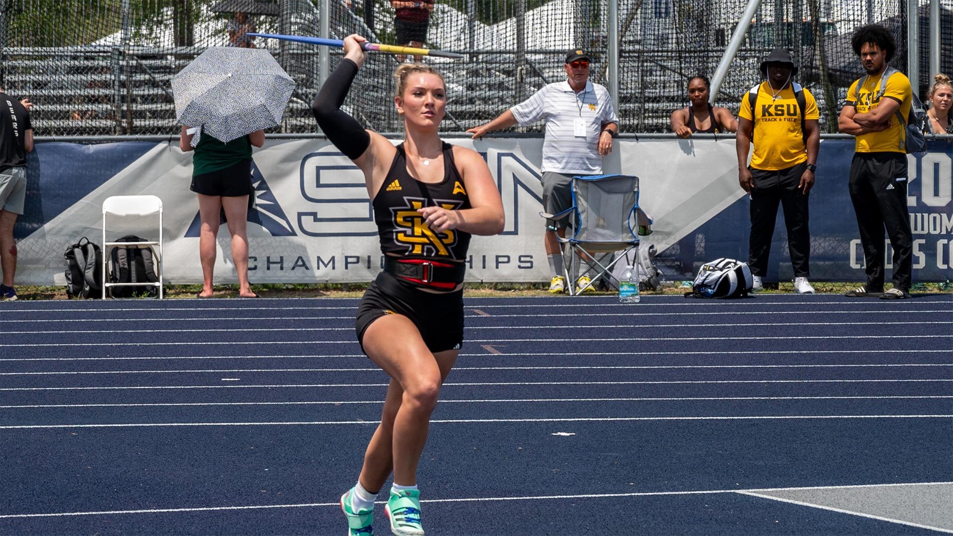 Kaylee Clark 