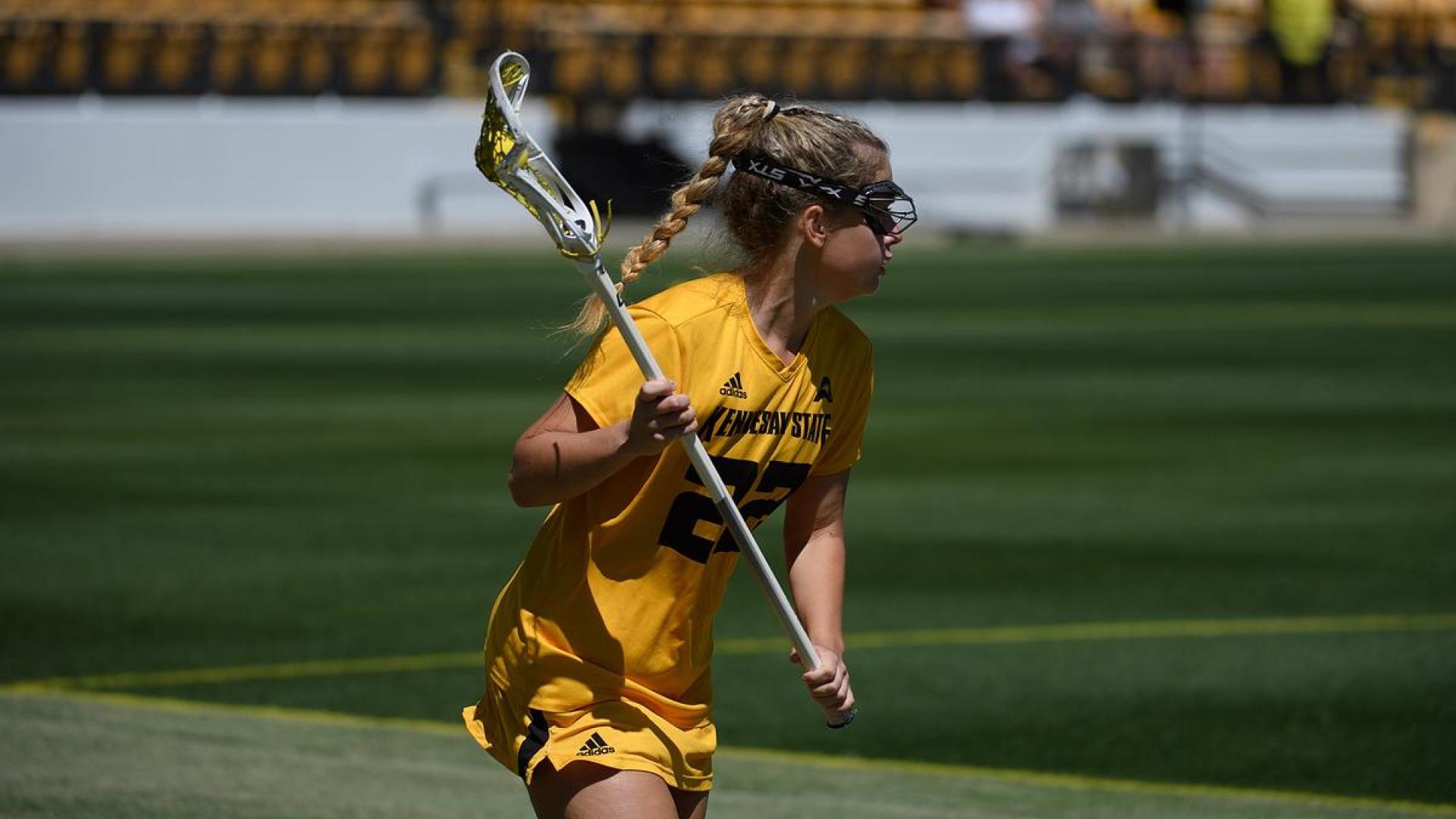 Natalie Welch vs Liberty