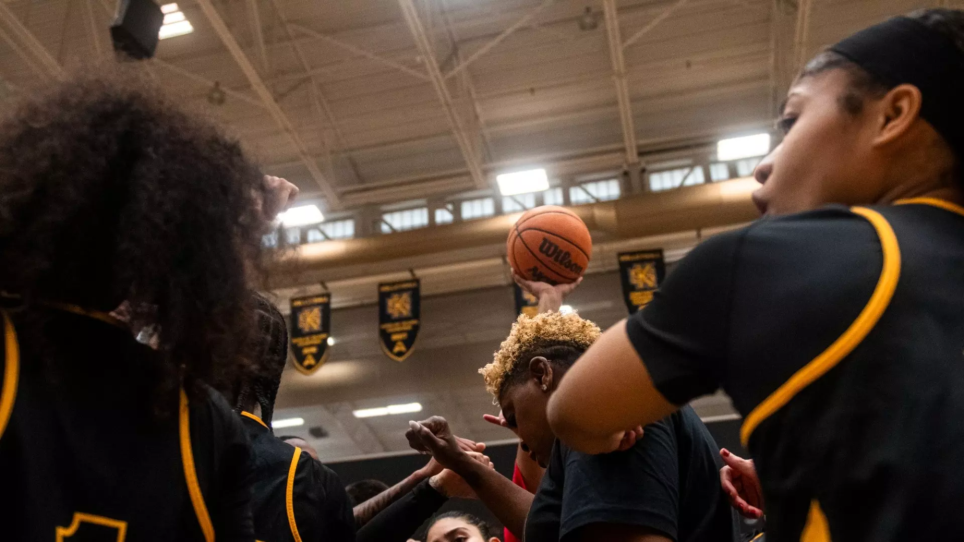 Women's Basketball 2024-25