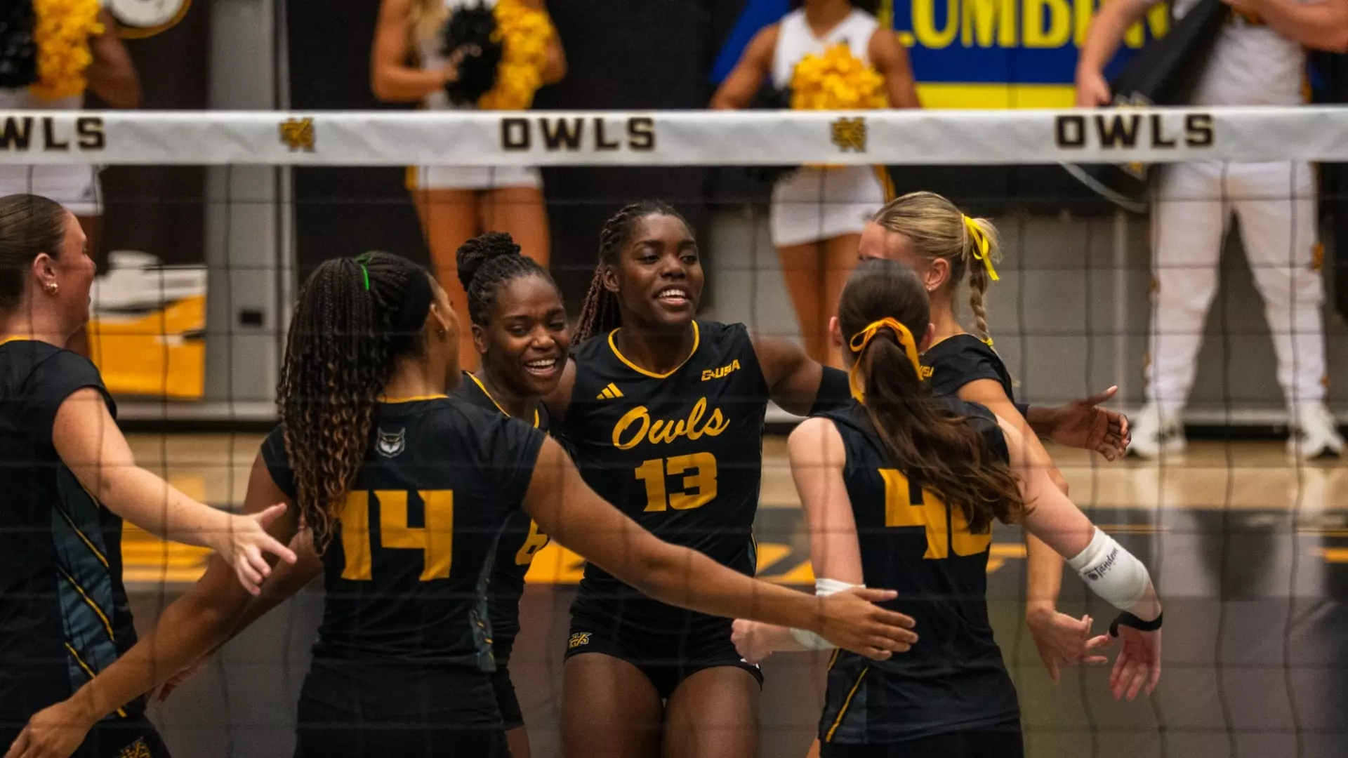 Owls celebrate vs Jax State