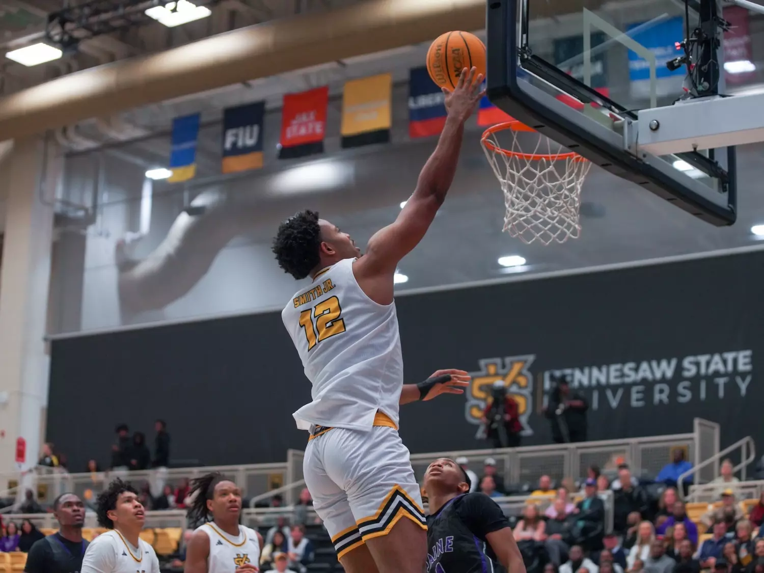 Perry Smith vs Paine